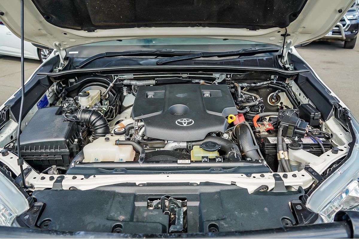 2020 Toyota Hilux SR GUN126R 4X4