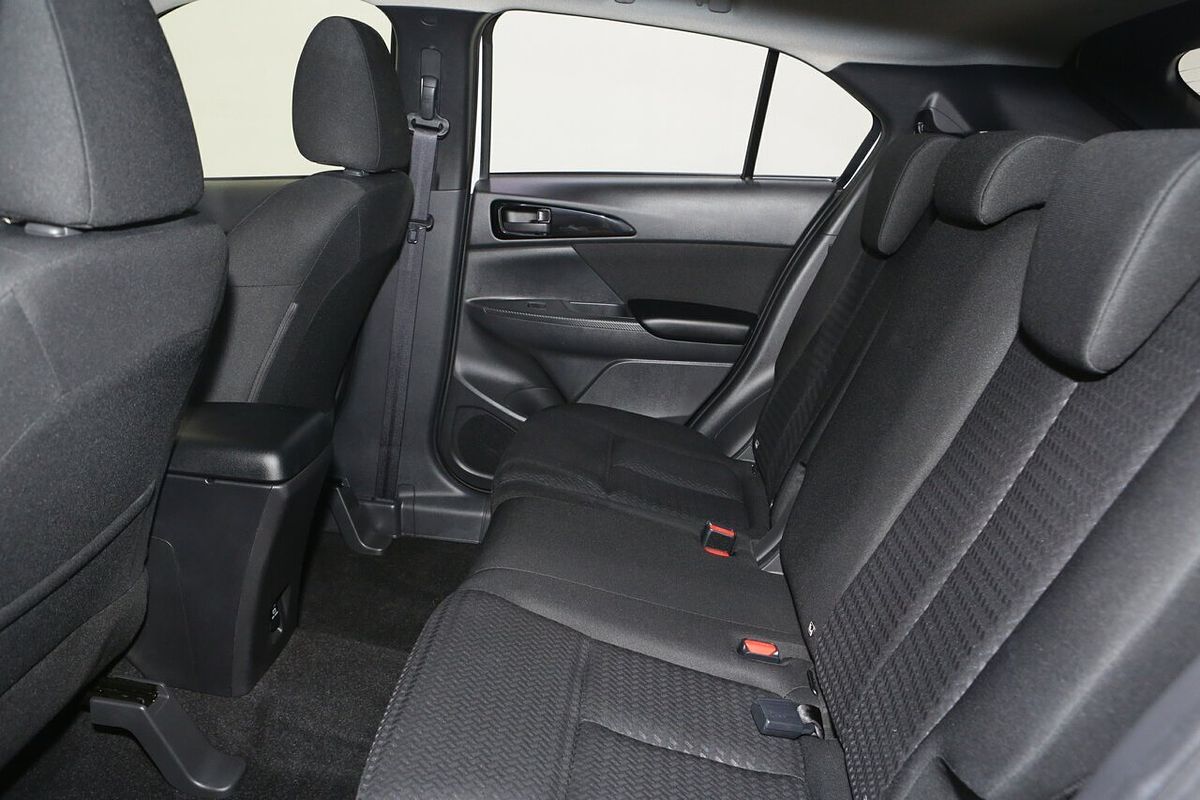 2024 Mitsubishi Eclipse Cross ES YB