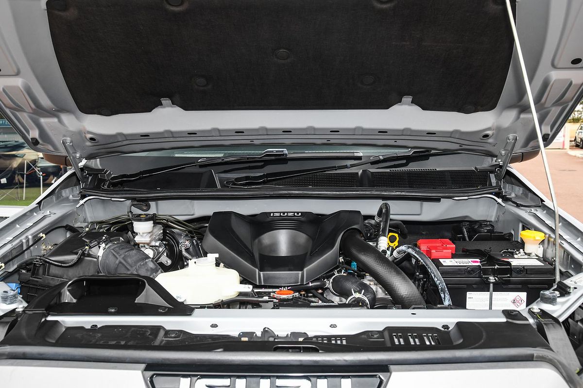 2022 Isuzu MU-X LS-U