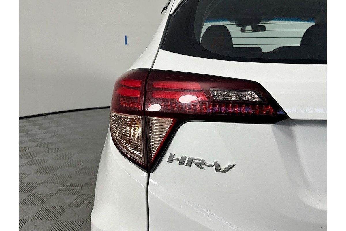 2016 Honda HR-V VTi-S