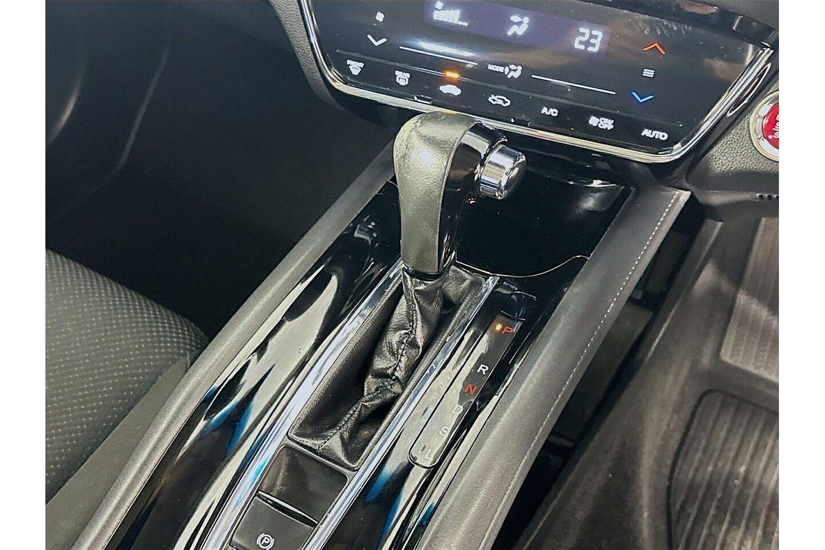 2016 Honda HR-V VTi-S