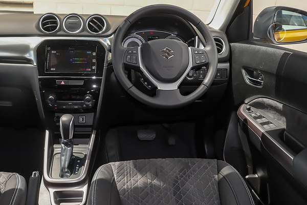 2024 Suzuki Vitara Turbo LY Series II