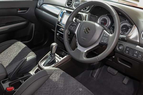 2024 Suzuki Vitara Turbo LY Series II