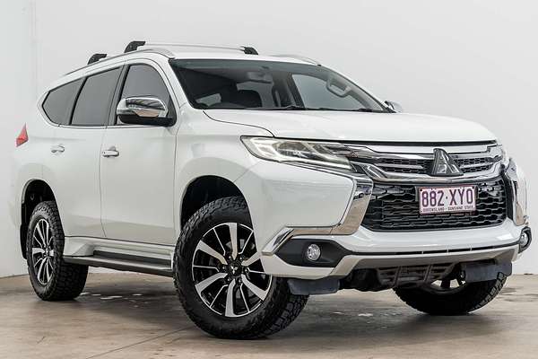 2016 Mitsubishi Pajero Sport GLX QE