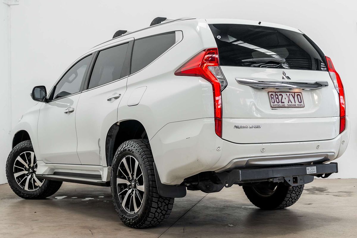 2016 Mitsubishi Pajero Sport GLX QE