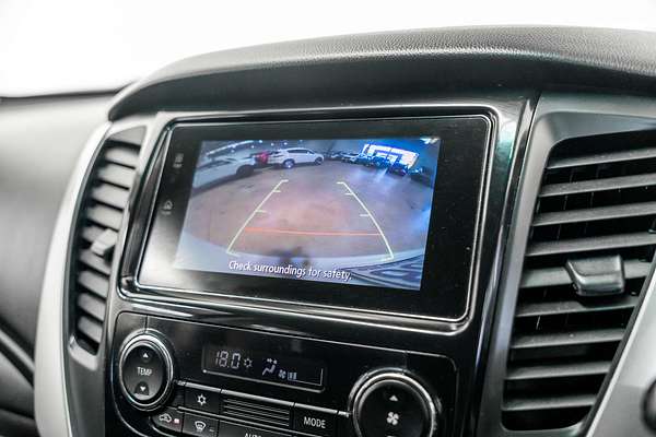 2016 Mitsubishi Pajero Sport GLX QE