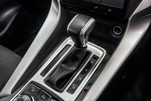 2016 Mitsubishi Pajero Sport GLX QE