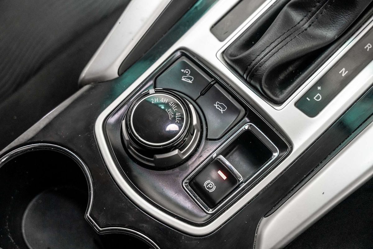 2016 Mitsubishi Pajero Sport GLX QE