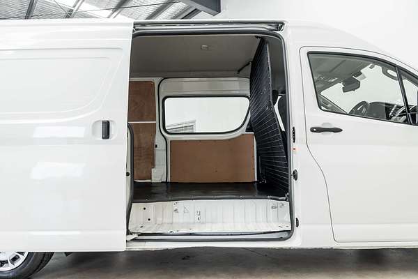 2022 Toyota Hiace GDH300R LWB