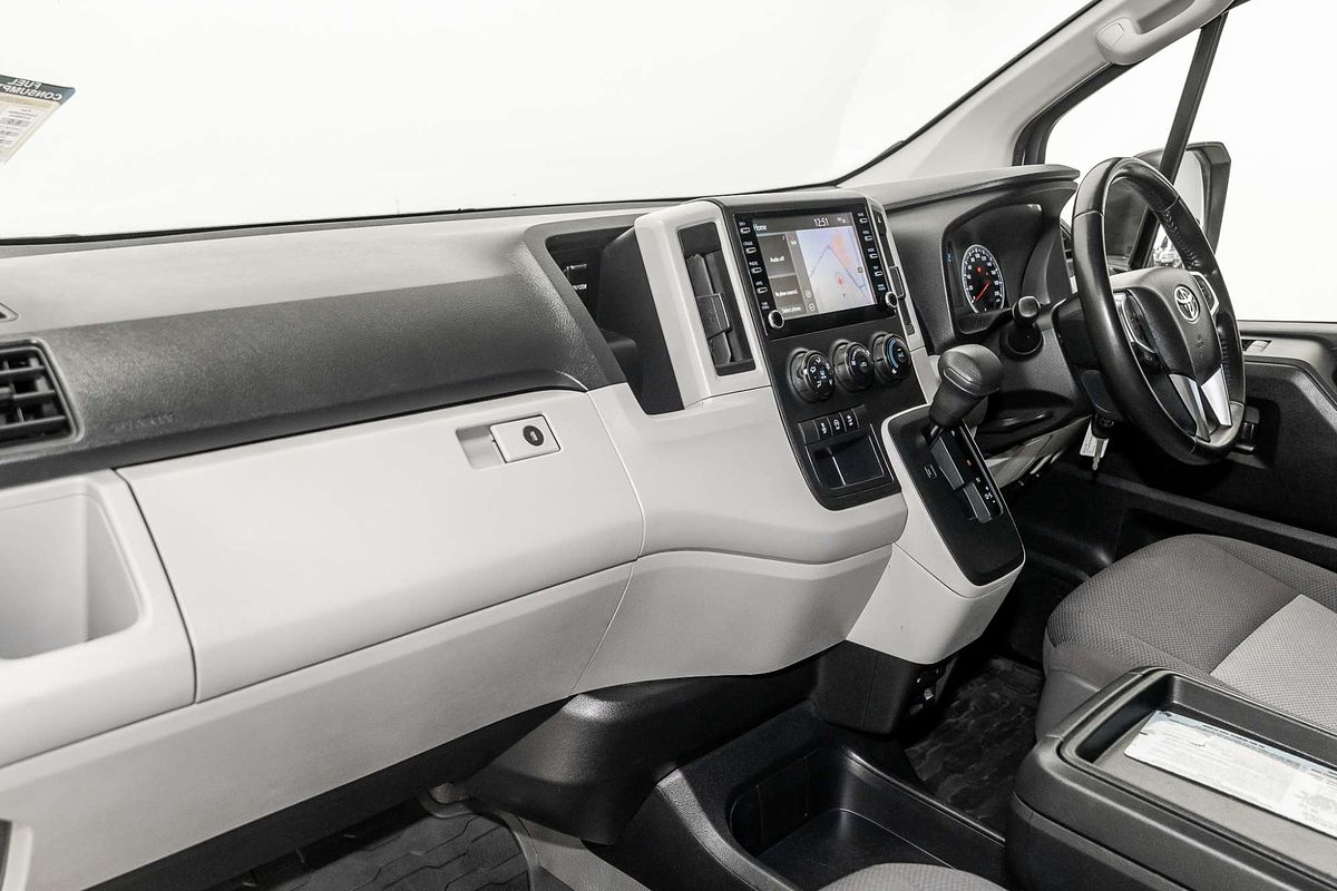 2022 Toyota Hiace GDH300R LWB