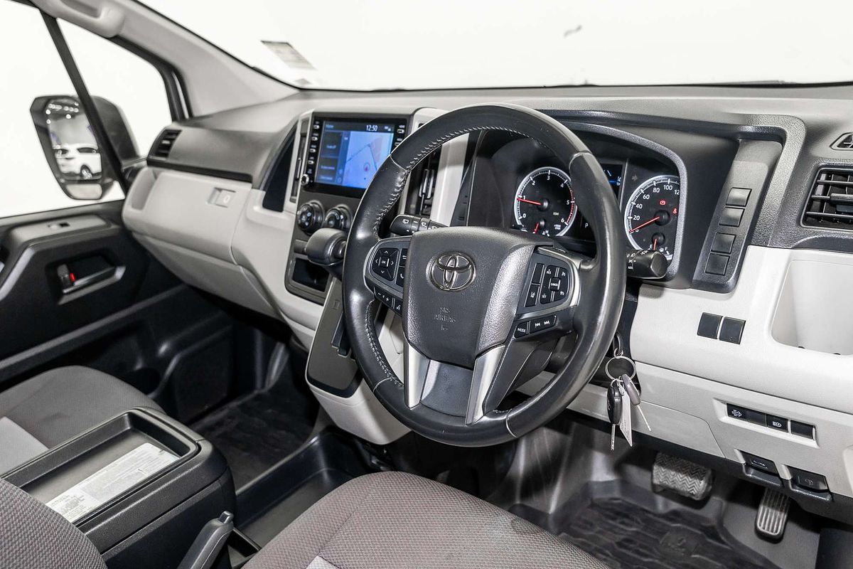 2022 Toyota Hiace GDH300R LWB