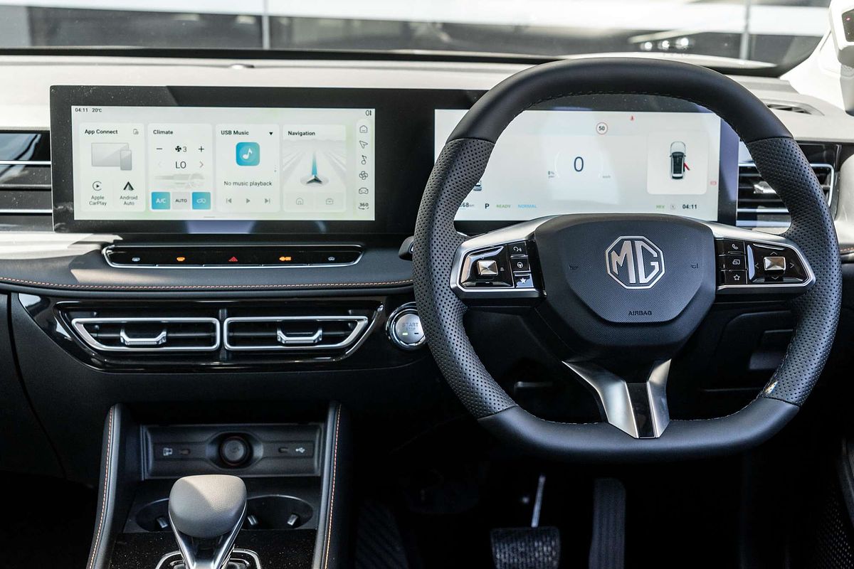 2025 MG HS Hybrid+ Excite AS33H