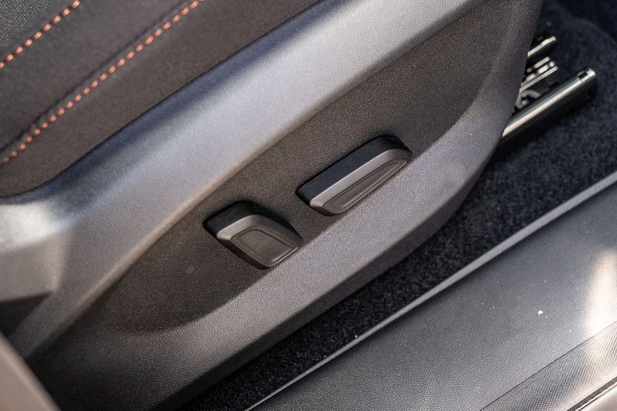 2025 MG HS Hybrid+ Excite AS33H