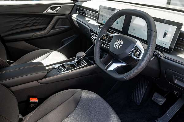 2025 MG HS Hybrid+ Excite AS33H