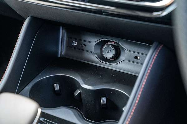 2025 MG HS Hybrid+ Excite AS33H