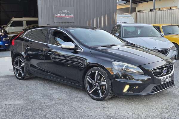 2013 Volvo V40 T5 R-Design
