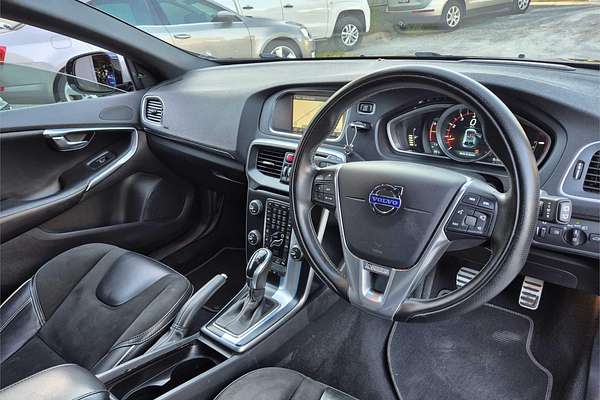 2013 Volvo V40 T5 R-Design