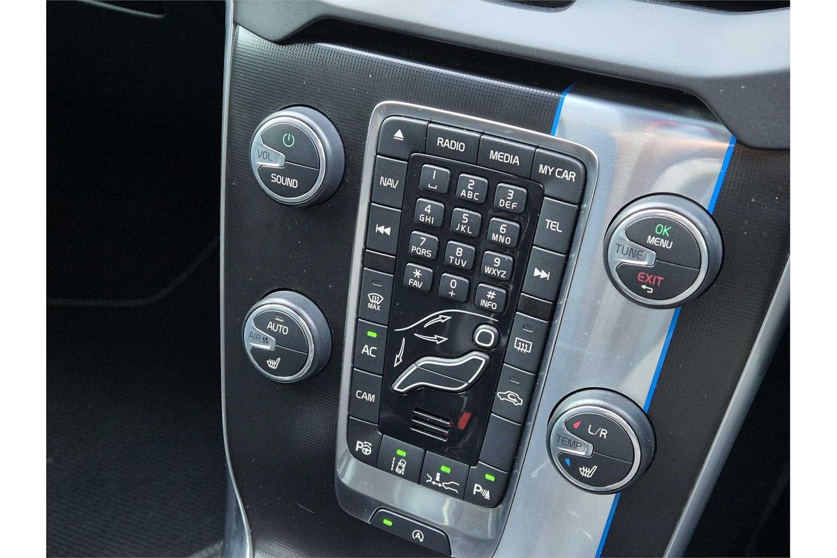 2013 Volvo V40 T5 R-DESIGN M MY14