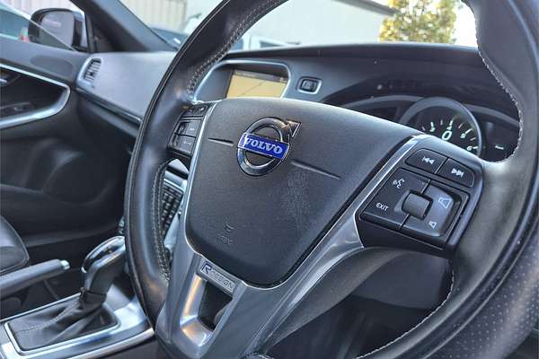 2013 Volvo V40 T5 R-Design