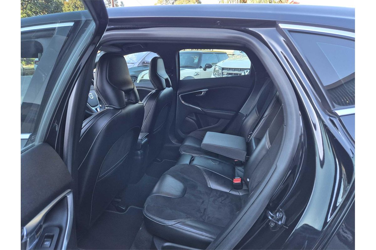 2013 Volvo V40 T5 R-DESIGN M MY14