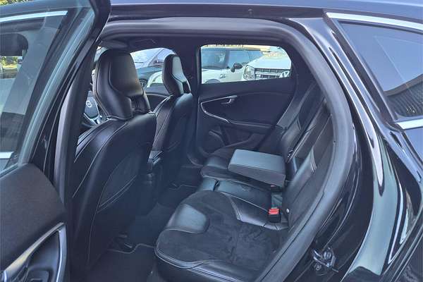 2013 Volvo V40 T5 R-Design