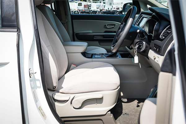 2019 Kia Carnival S YP