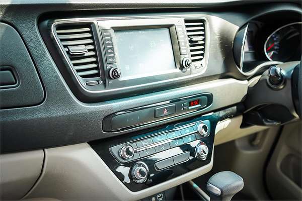 2019 Kia Carnival S YP