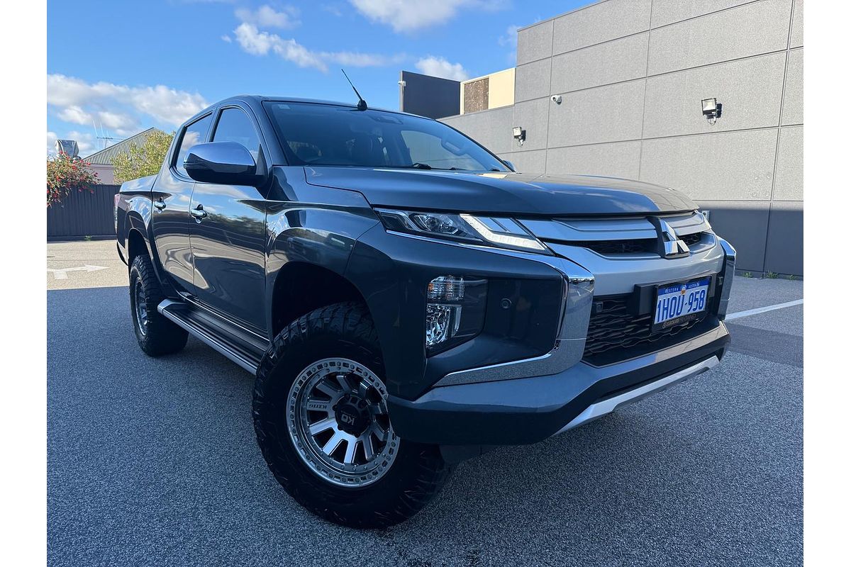 2022 Mitsubishi Triton GLS MR 4X4