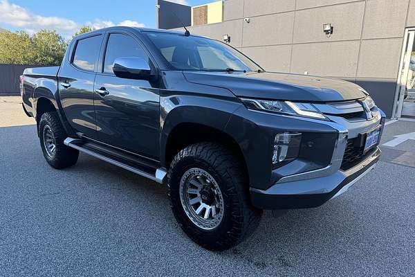 2022 Mitsubishi Triton GLS MR 4X4