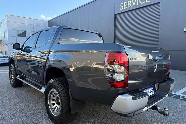 2022 Mitsubishi Triton GLS MR 4X4