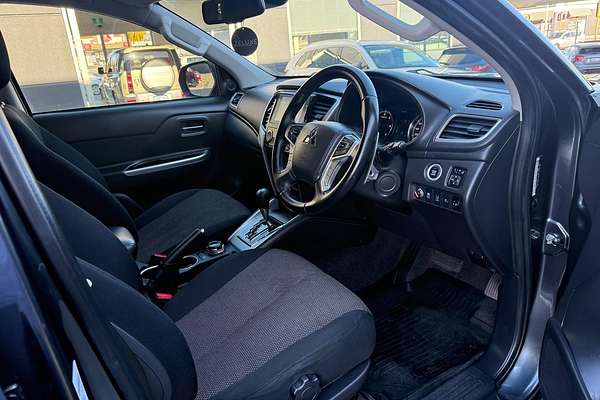 2022 Mitsubishi Triton GLS MR 4X4
