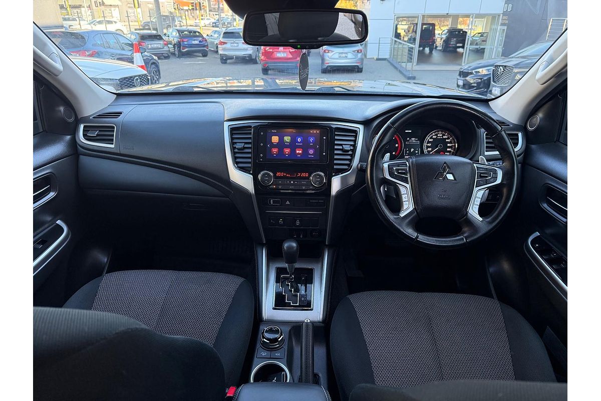 2022 Mitsubishi Triton GLS MR 4X4