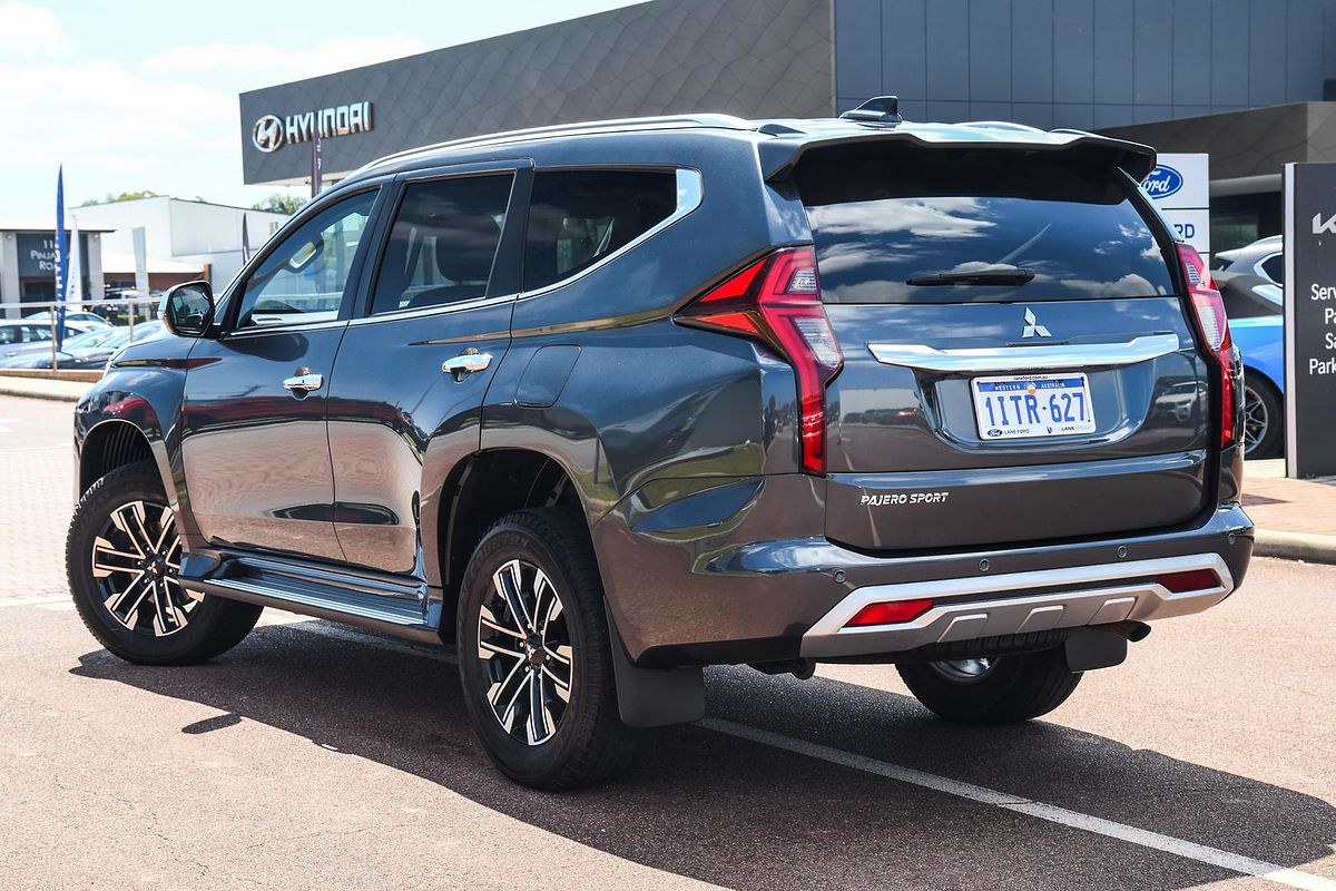 2022 Mitsubishi Pajero Sport