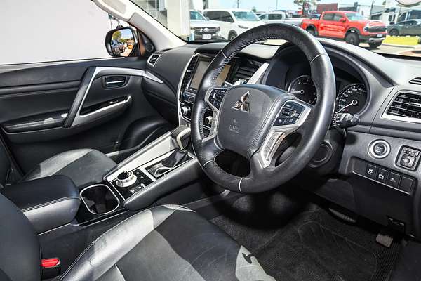 2022 Mitsubishi Pajero Sport