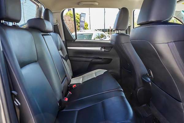 2017 Toyota Hilux SR5 GUN126R 4X4