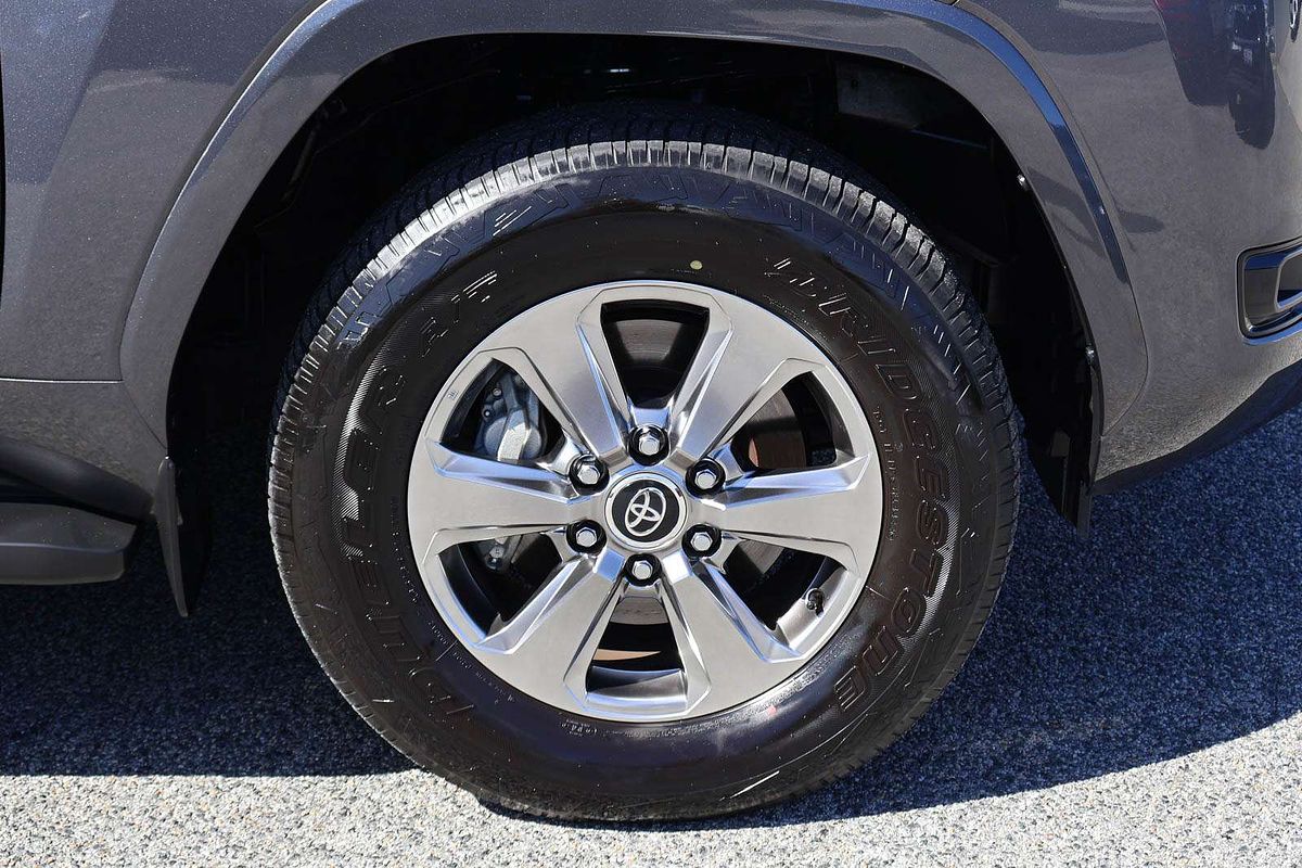 2022 Toyota Landcruiser VX FJA300R