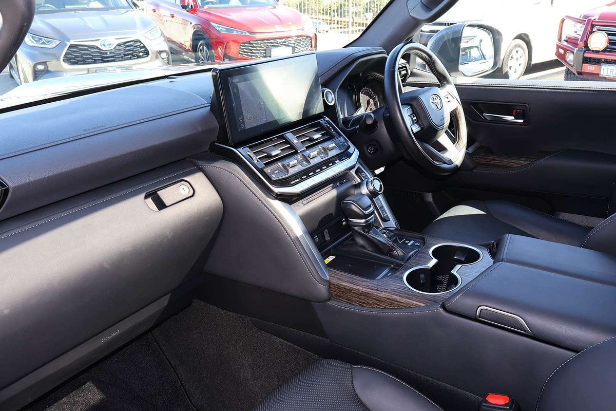 2022 Toyota Landcruiser VX FJA300R