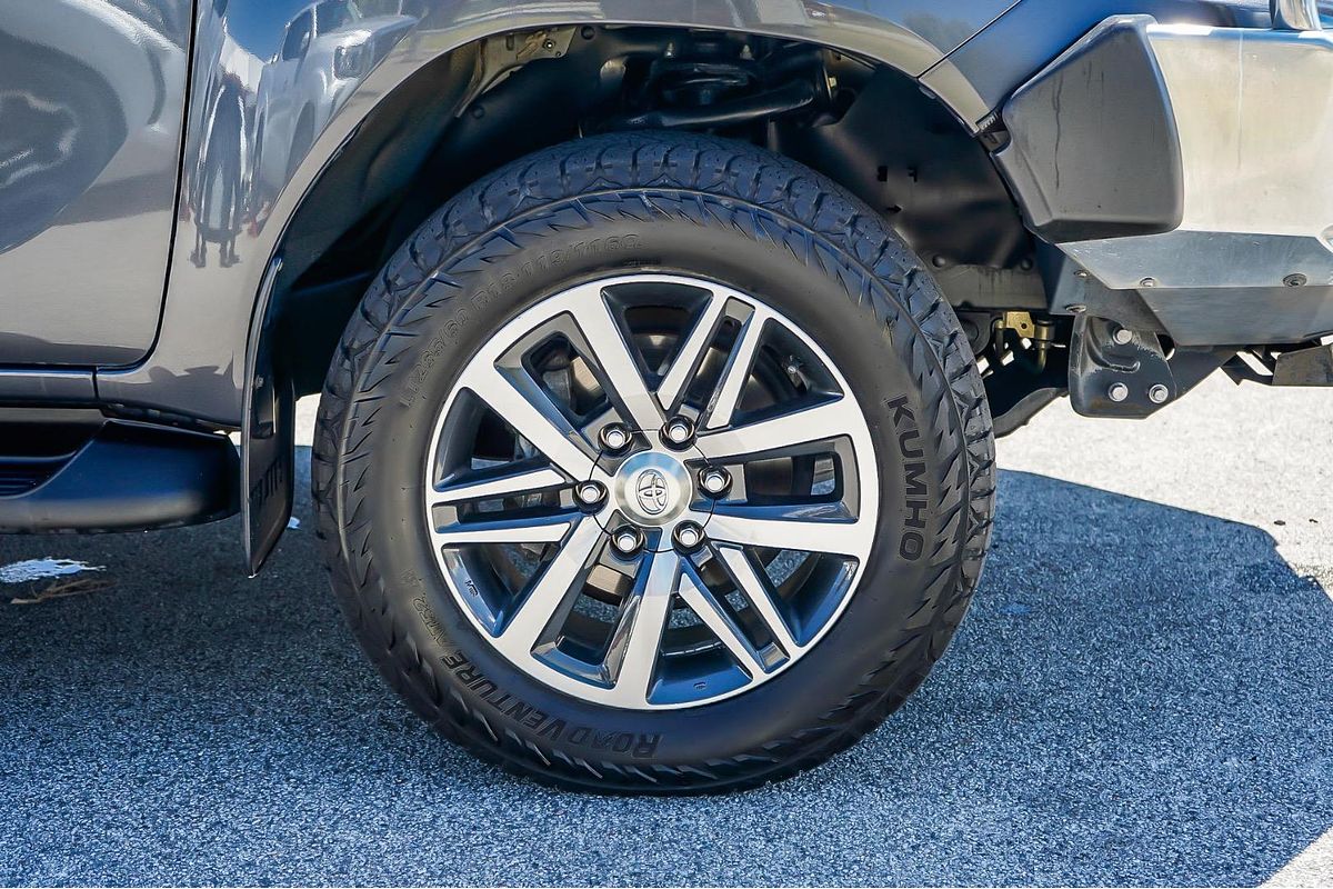 2017 Toyota Hilux SR5 GUN126R 4X4