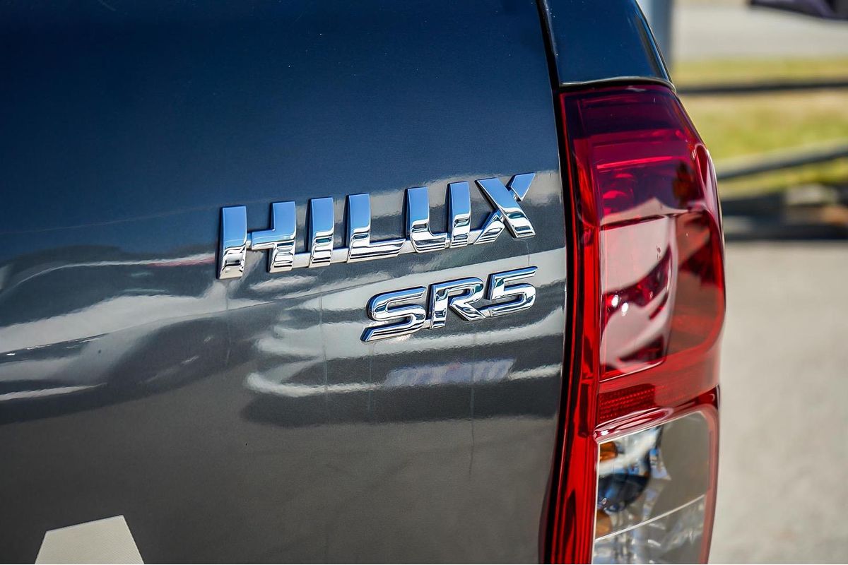 2017 Toyota Hilux SR5 GUN126R 4X4