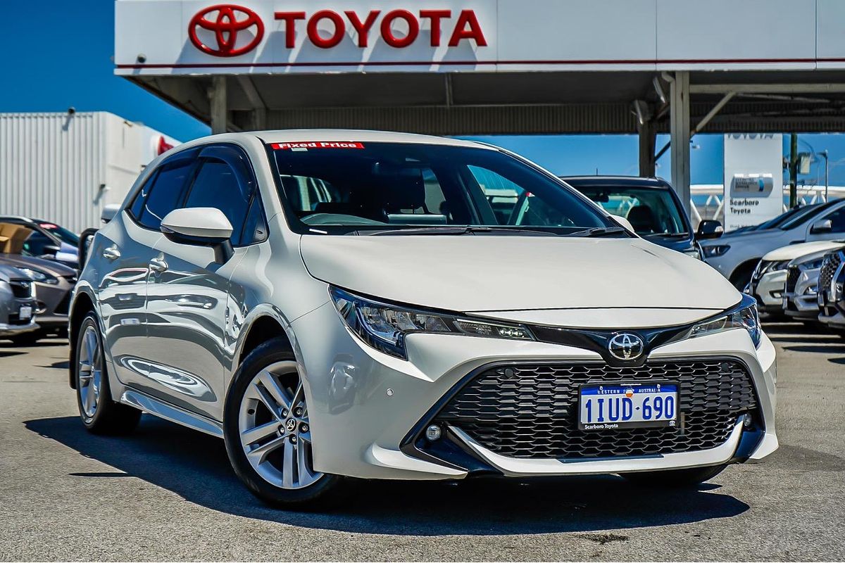 2020 Toyota Corolla SX MZEA12R