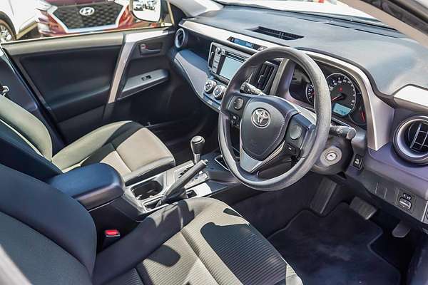 2017 Toyota RAV4 GX ASA44R