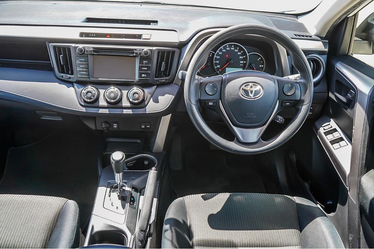 2017 Toyota RAV4 GX ASA44R