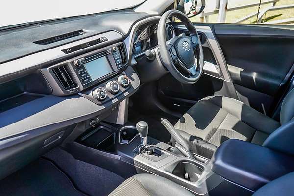 2017 Toyota RAV4 GX ASA44R