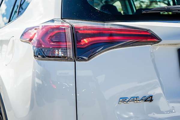 2017 Toyota RAV4 GX ASA44R