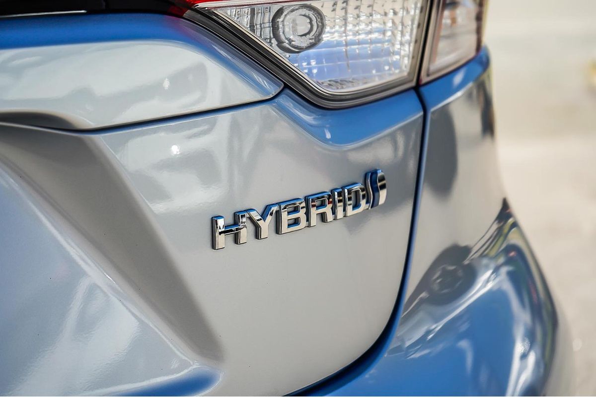 2024 Toyota Corolla Ascent Sport Hybrid ZWE219R