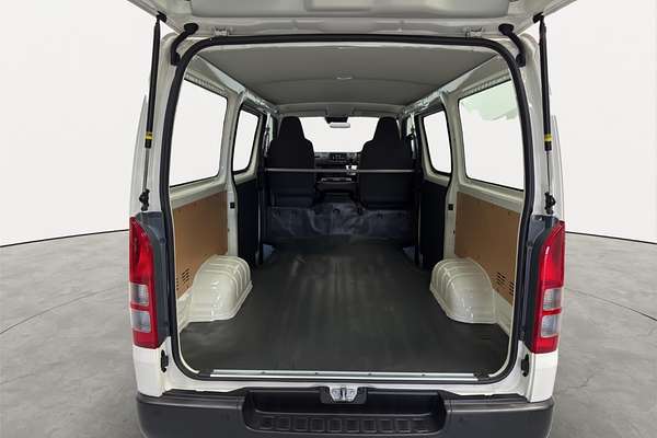 2024 Toyota Hiace Long DX 2WD