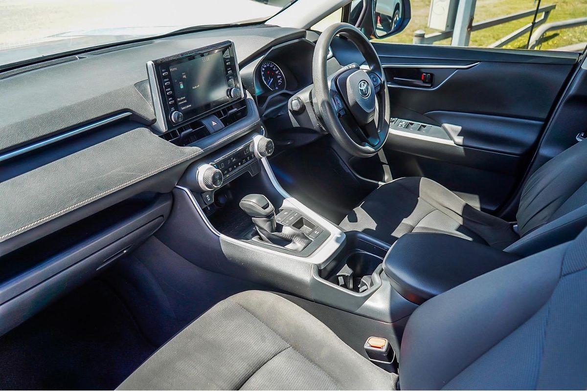 2020 Toyota RAV4 GX AXAH52R