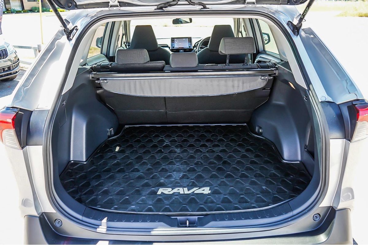 2020 Toyota RAV4 GX AXAH52R