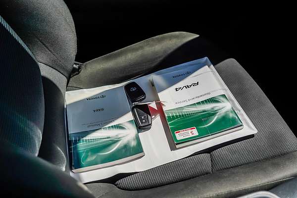 2020 Toyota RAV4 GX AXAH52R