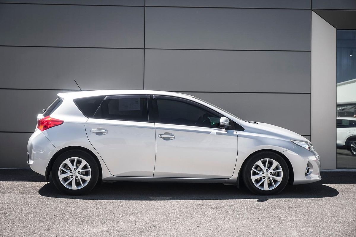 2014 Toyota Corolla Ascent Sport ZRE182R